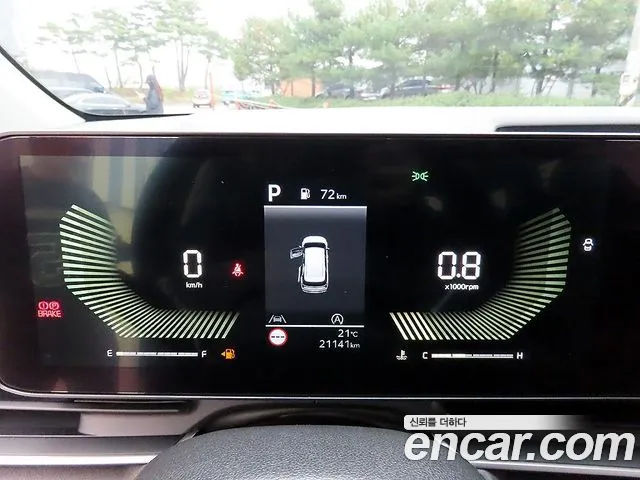 Kia Carnival — фото 10