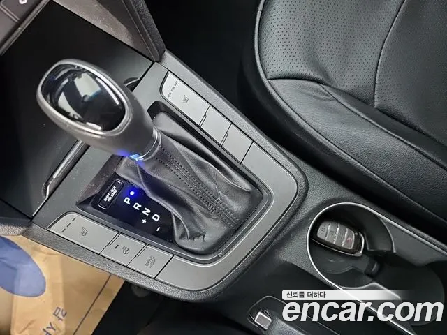 Hyundai Avante — фото 15