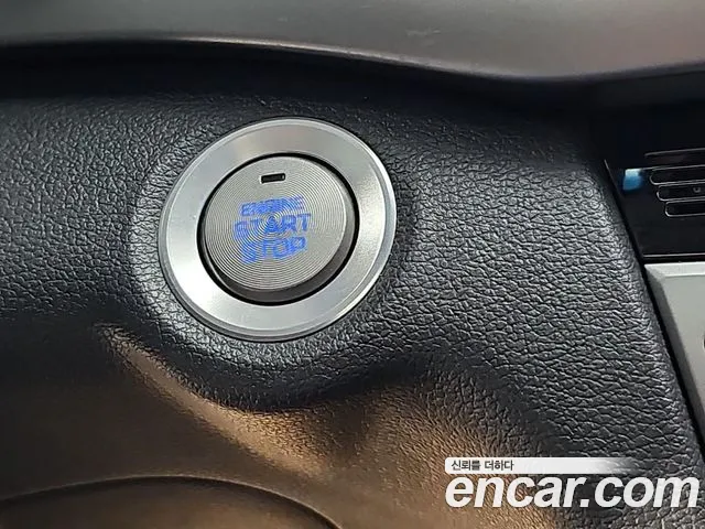 Hyundai Avante — фото 15