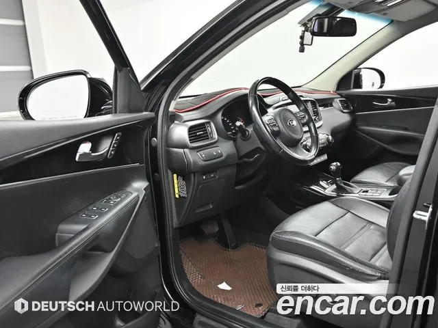 Kia Sorento — фото 11