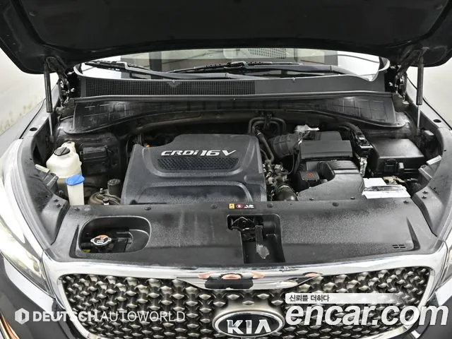 Kia Sorento — фото 6