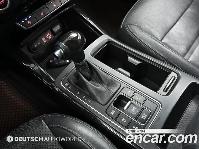 Kia Sorento — фото 9