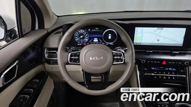Kia Carnival — фото 13