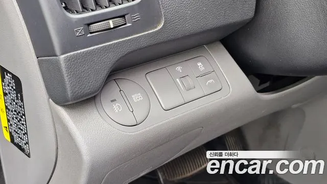 Hyundai Starex — фото 16