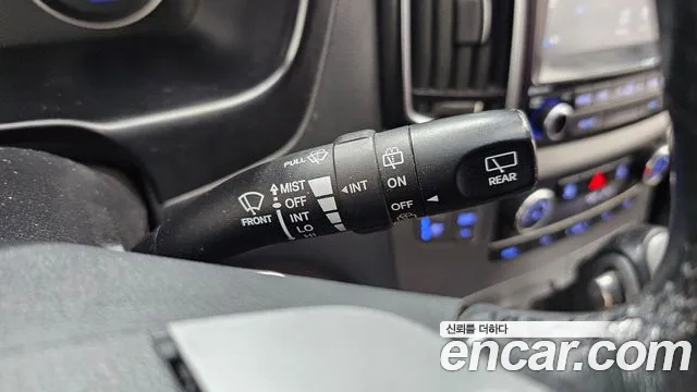 Hyundai Starex — фото 19