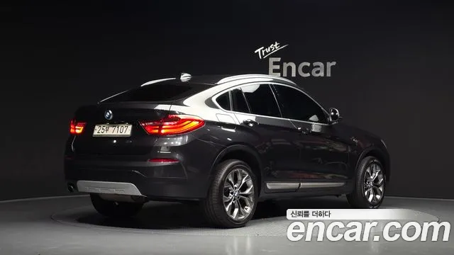 BMW X4 — фото 1