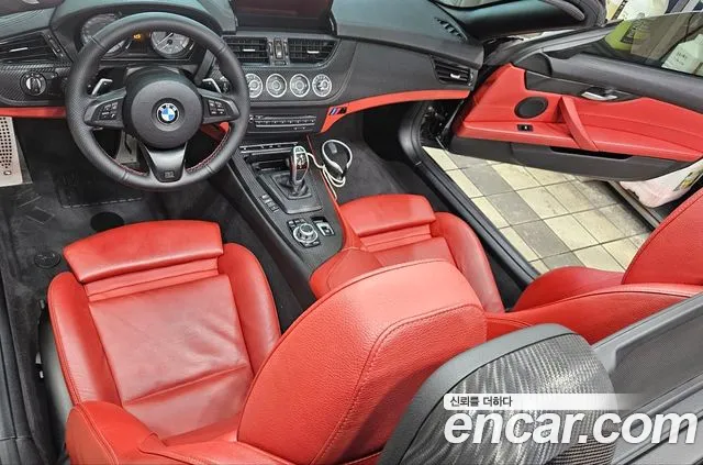 BMW Z4 — фото 9