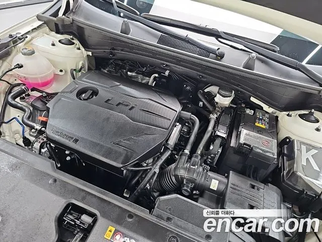 Kia Sportage — фото 6