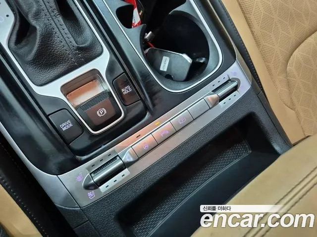 Kia Carnival — фото 13