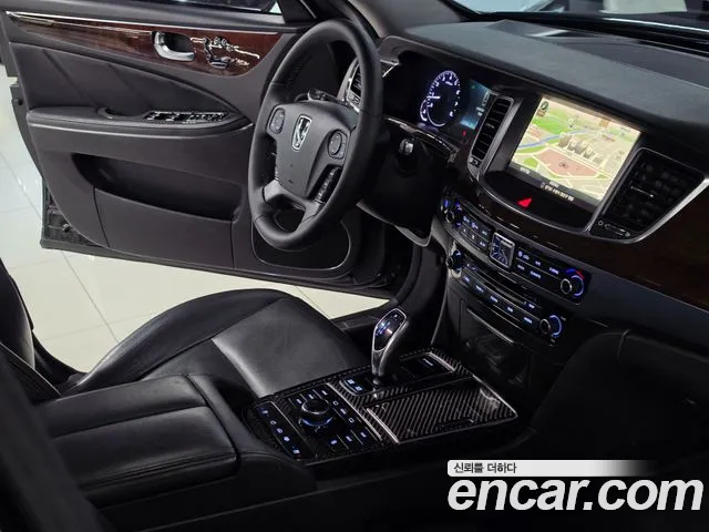 Hyundai Equus — фото 12