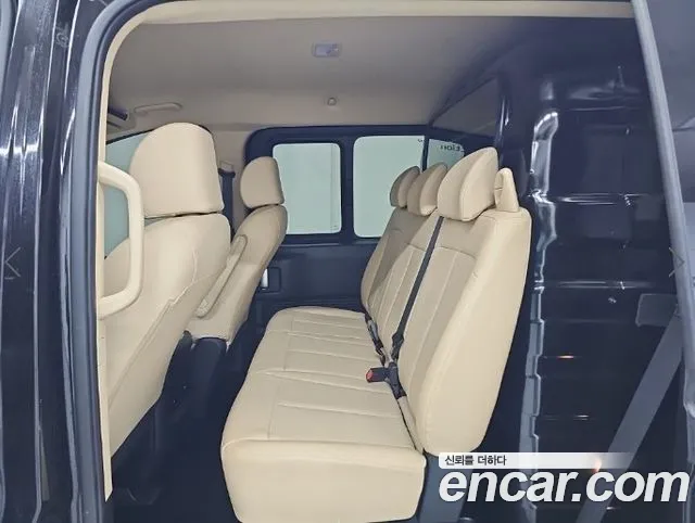 Hyundai Staria — фото 12