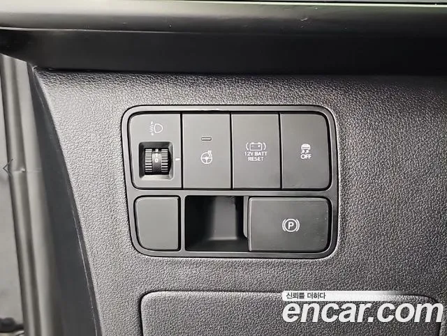 Hyundai Staria — фото 18