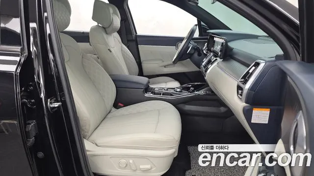 Kia Sorento — фото 11