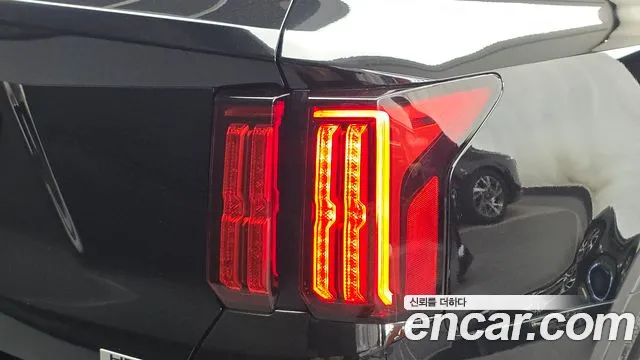 Kia Sorento — фото 23