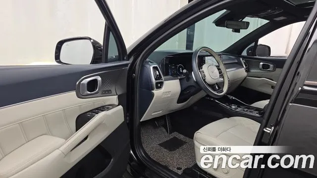 Kia Sorento — фото 10