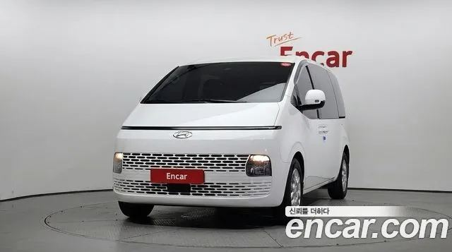 Hyundai Staria — фото 3