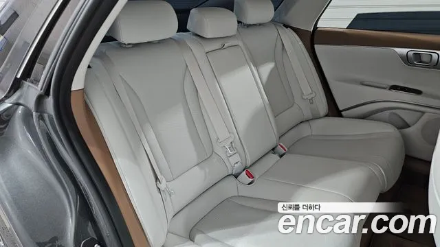 Hyundai Grandeur — фото 11