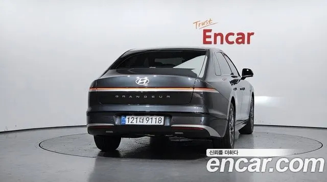 Hyundai Grandeur — фото 4