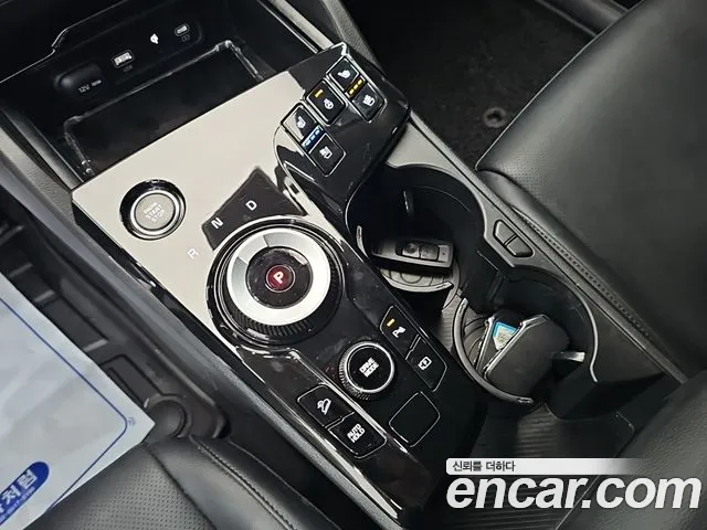 Kia Sportage — фото 9