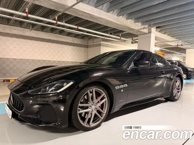 Maserati GranTurismo — фото 1