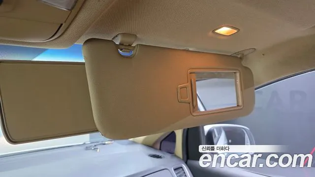 Kia Carnival — фото 31