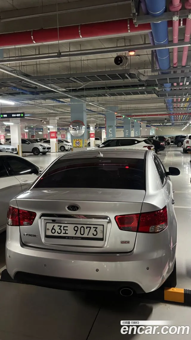 Kia Porte — фото 4