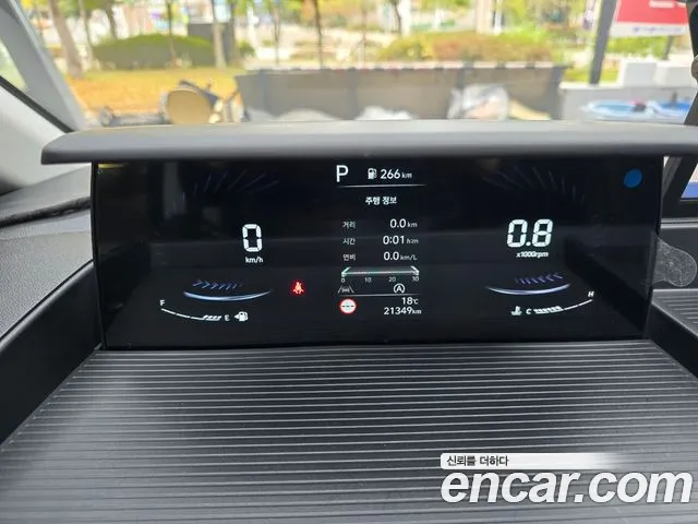Hyundai Staria — фото 11