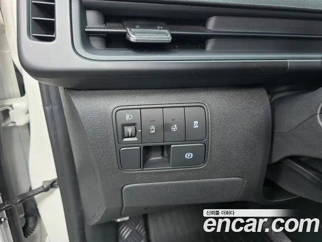 Hyundai Staria — фото 18