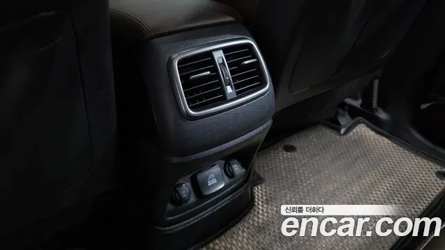 Kia Sorento — фото 31