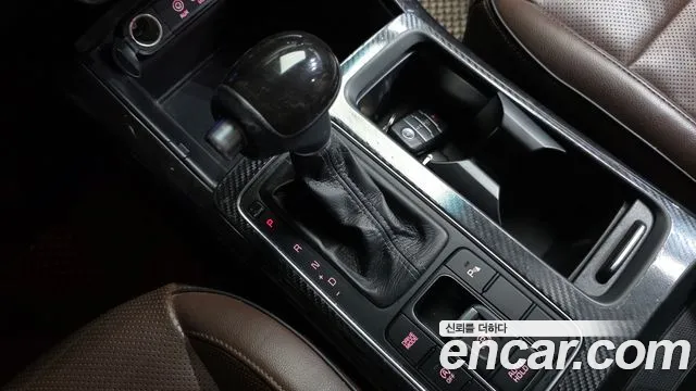 Kia Sorento — фото 8