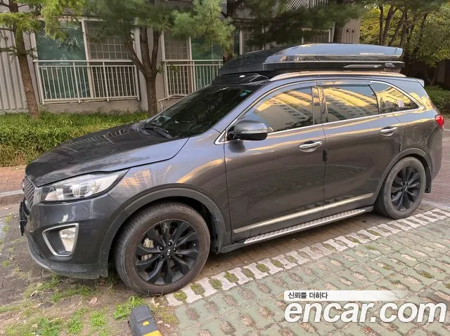 Kia Sorento — фото 11