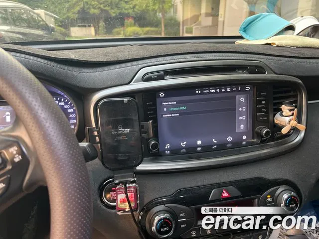 Kia Sorento — фото 14