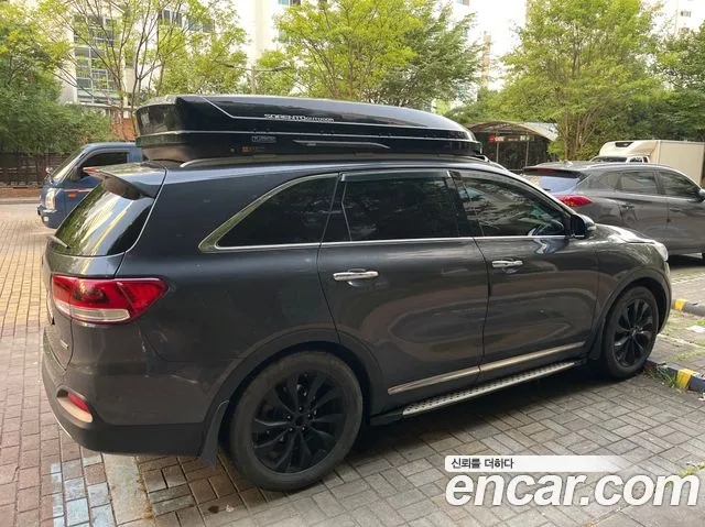 Kia Sorento — фото 2
