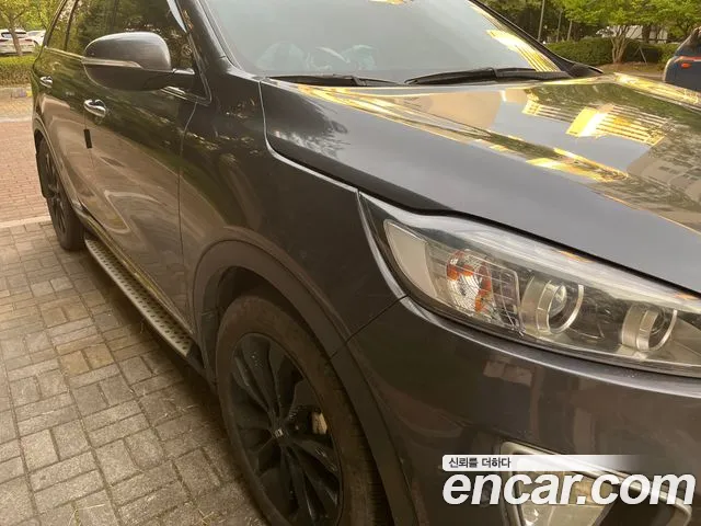 Kia Sorento — фото 5