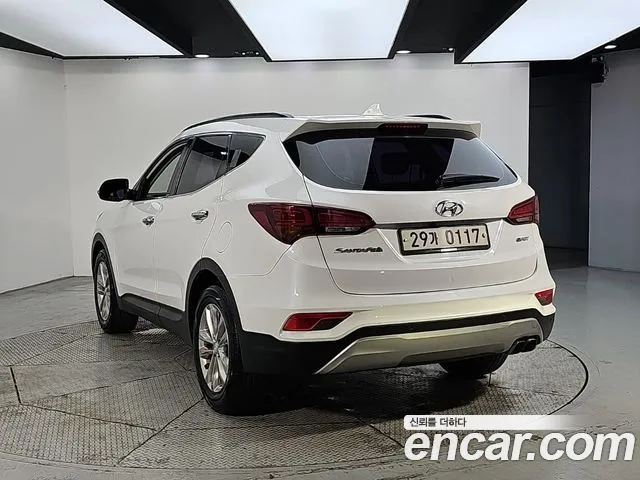 Hyundai Santa Fe — фото 3