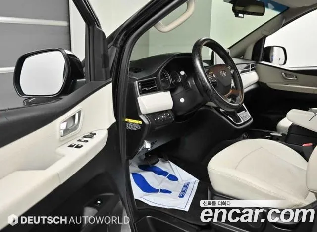 Hyundai Starex — фото 11