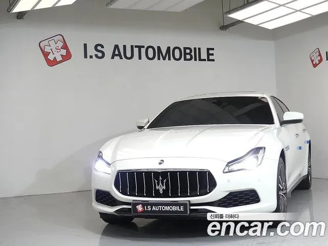 Maserati Quattroporte — фото 2