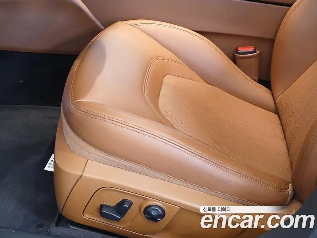 Maserati Quattroporte — фото 7