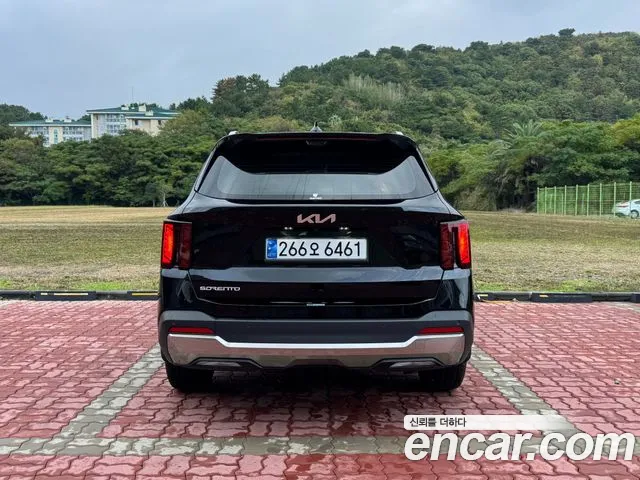 Kia Sorento — фото 4