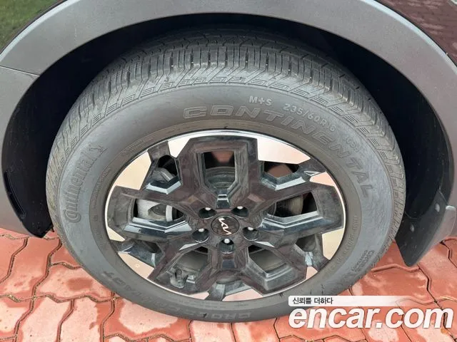Kia Sorento — фото 5