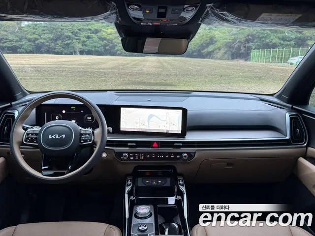 Kia Sorento — фото 7