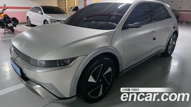 Hyundai Ioniq 5 — фото 1