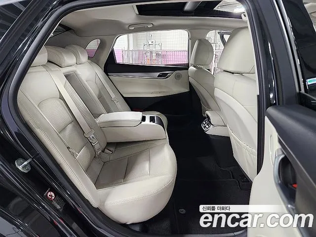 Hyundai Grandeur — фото 10