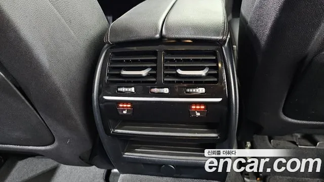 BMW 5-Series — фото 18