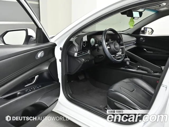 Hyundai Avante — фото 15