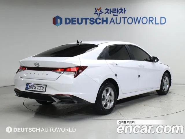 Hyundai Avante — фото 4