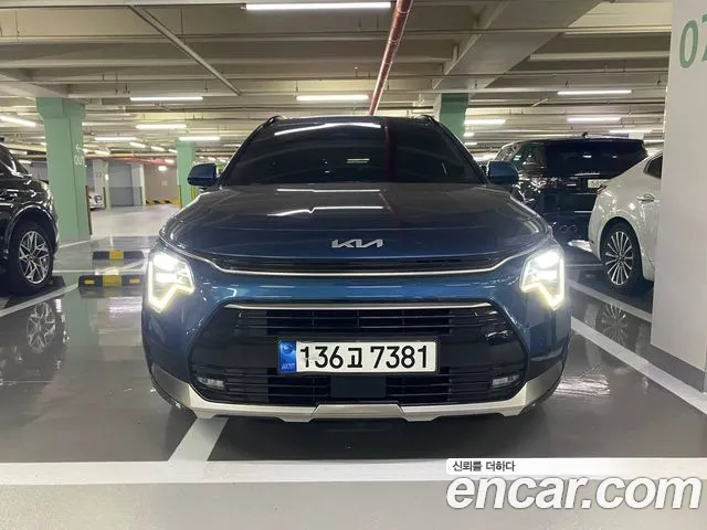 Kia Niro — фото 1