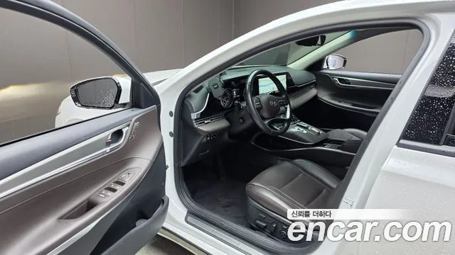 Hyundai Grandeur — фото 10