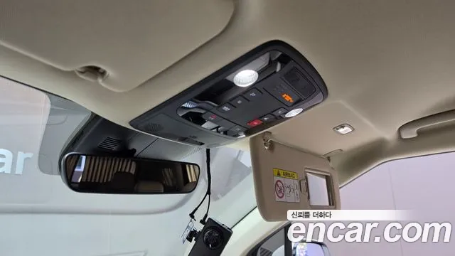Kia Carnival — фото 20