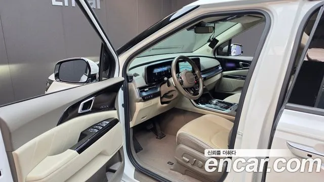 Kia Carnival — фото 10